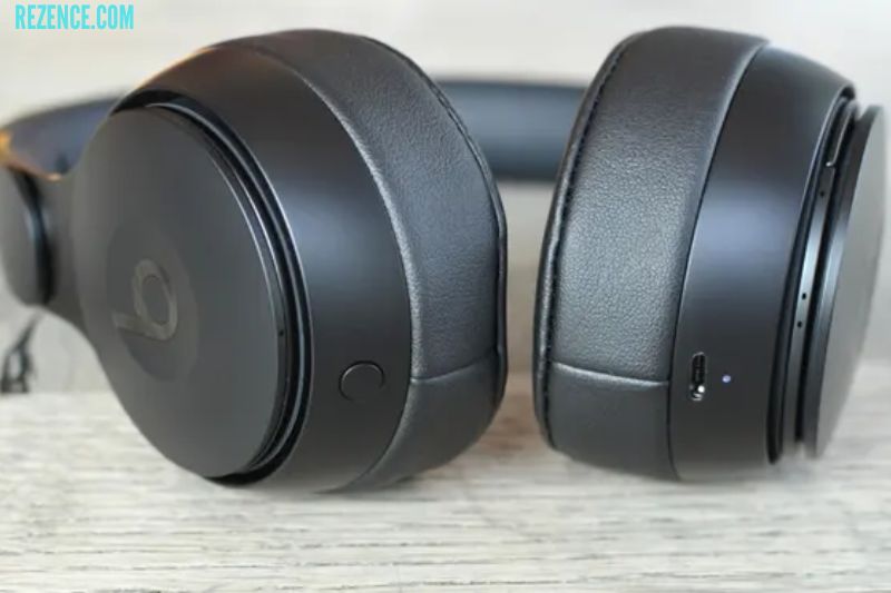 Controls- beats solo pro wireless noise cancelling headphones review