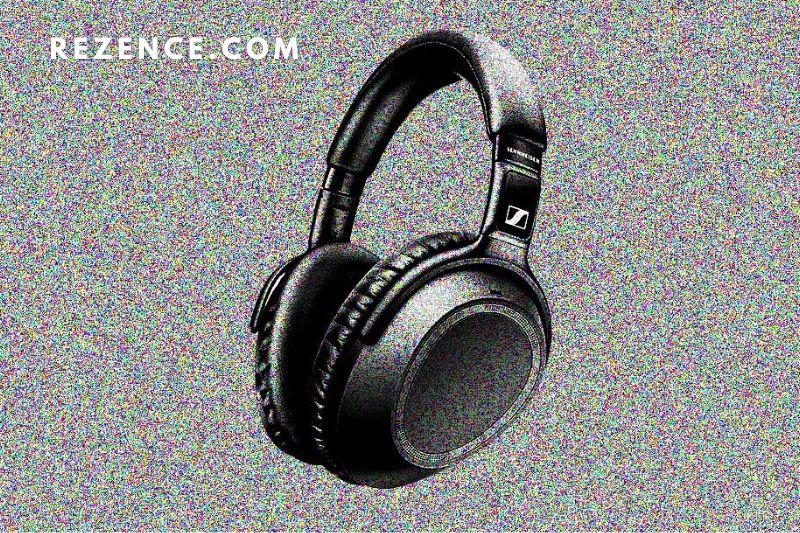 How to Prevent Static Noise in Your Headphones