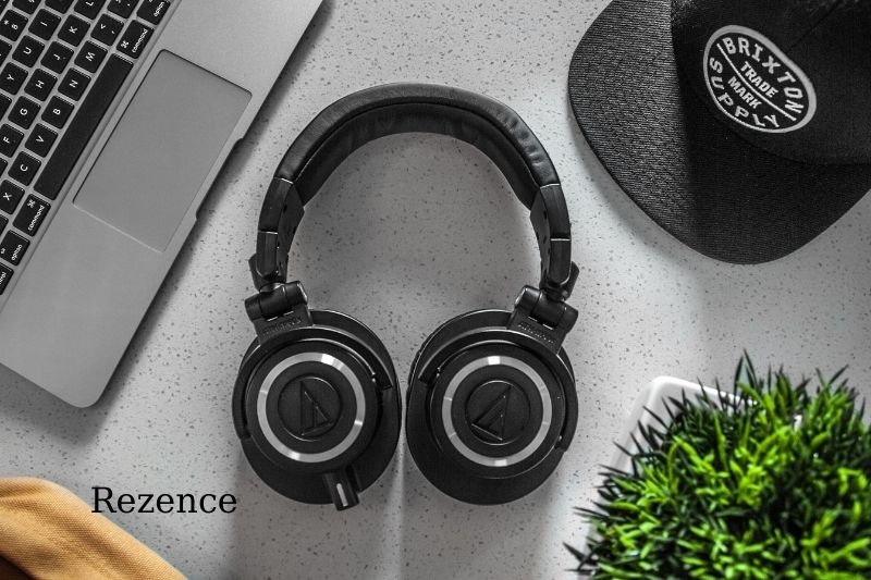 What Is A Wireless Headphone