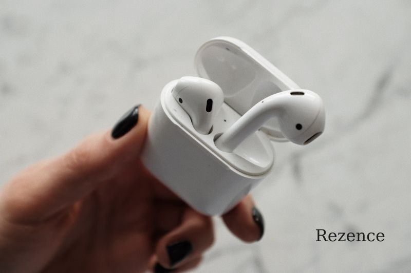What Shortens The Lifespan Of Earbuds