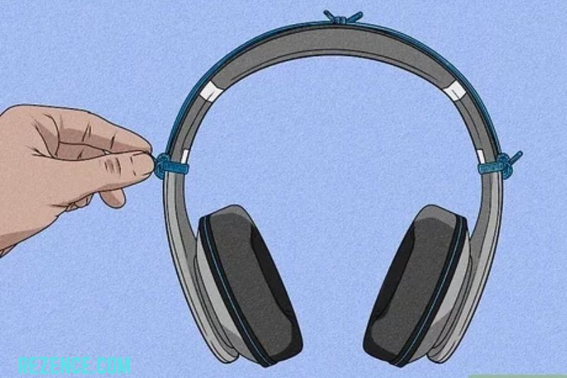 Stretch headphone out